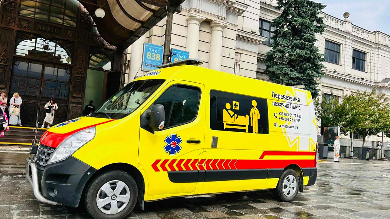 Перевезення хворих зі Львова по всій Україні