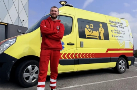 Медичне таксі у Львові - як перевезти лежачого хворого